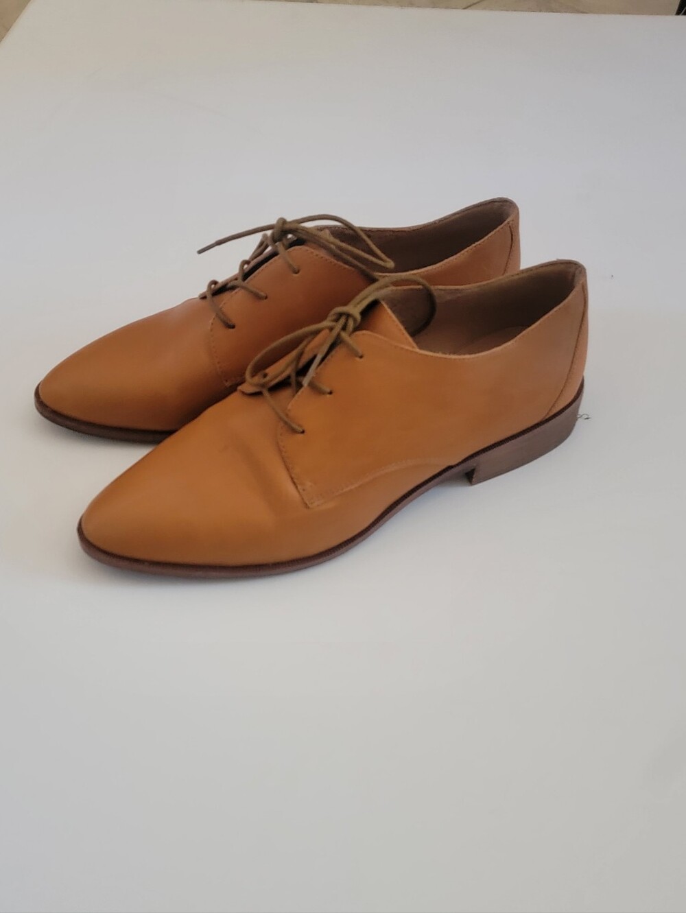 Womens Brown Leather Lace-Up Oxford Shoes